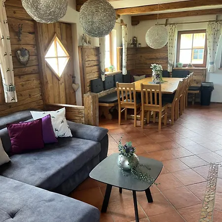 Almchalet Feuerkogel *