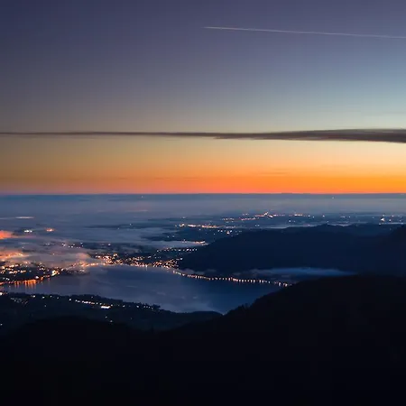 Chalet Almchalet Feuerkogel *